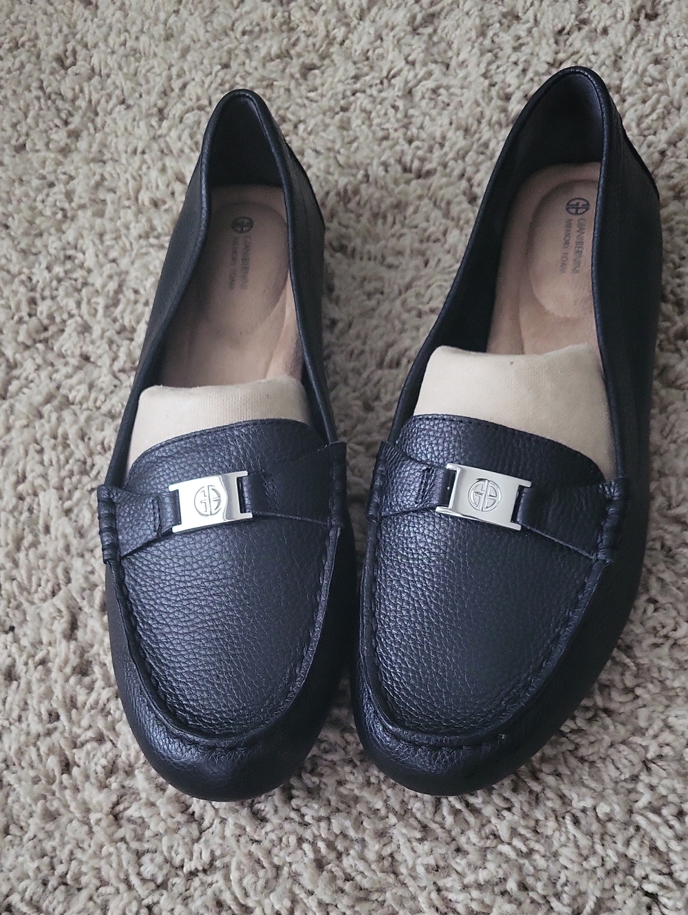 Giani Bernini Black Leather Women's Loafers with Silver Accent
